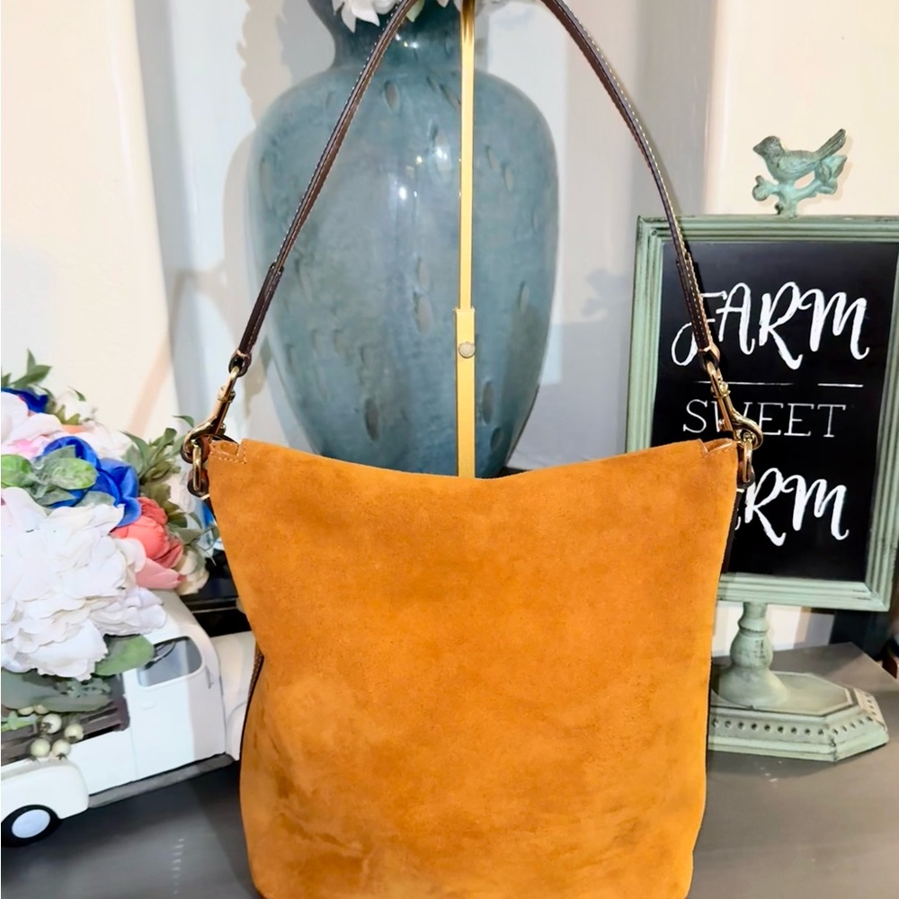 Dooney & Bourke Suede Shoulder Hobo Bag in chestnut brown w DB hangtags NWOT - Picture 9 of 15
